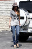 th_30722_Megan_Fox_out_and_about_in_Los_Angeles_52_122_213lo.jpg