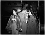 th_78748_ElizabethTaylor_Nov-20-1951_7_122_23lo.jpg