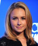 th_55339_Celebutopia-Hayden_Panettiere-Jimmy_Choo_For_H6M_Collection-18_122_342lo.jpg