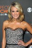 th_20386_Carrie_Underwood_arrives_at_the_People8s_Choice_Awards_2010-03_123_58lo.jpg