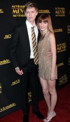 http://img102.imagevenue.com/loc374/th_917744261_BellaThorne_20thAnnualMovieguide_FaithAndValuesAwards_19_122_374lo.jpg